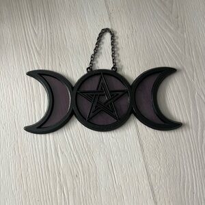 spirit halloween purple moon and pentagram wall hanging